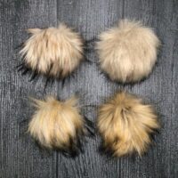 Estelle Snap On Pom Poms – Natural